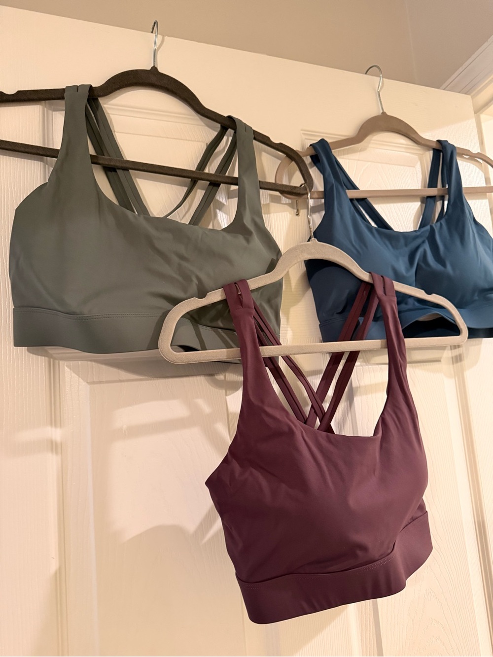 Running girl | Women’s Strappy Sports Bra - Olive, Blue, Plum | NWOT